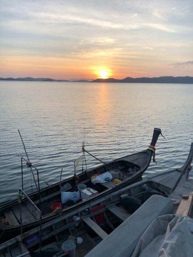 Fisherman Guesthouse Ko Yao Noi Bagian luar foto
